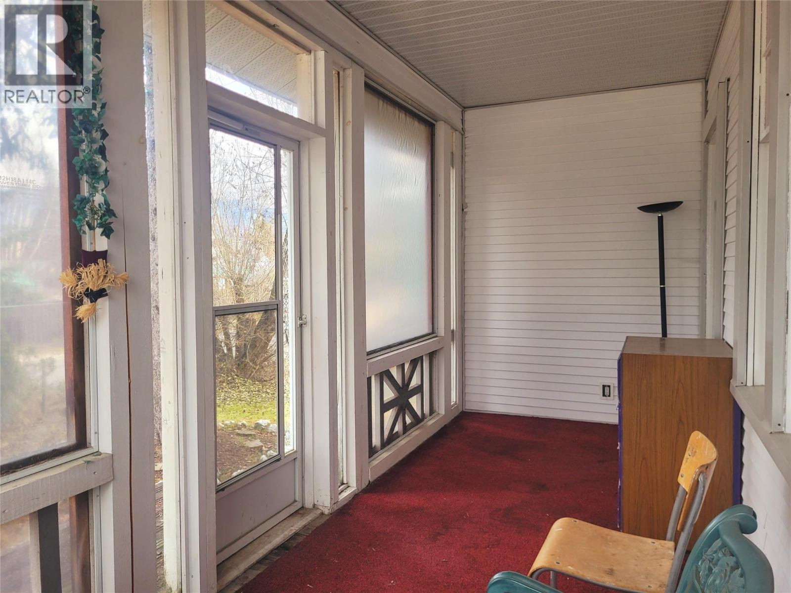 5928 Fourth Avenue, Blue River, British Columbia  V0E 1J0 - Photo 21 - 10369947