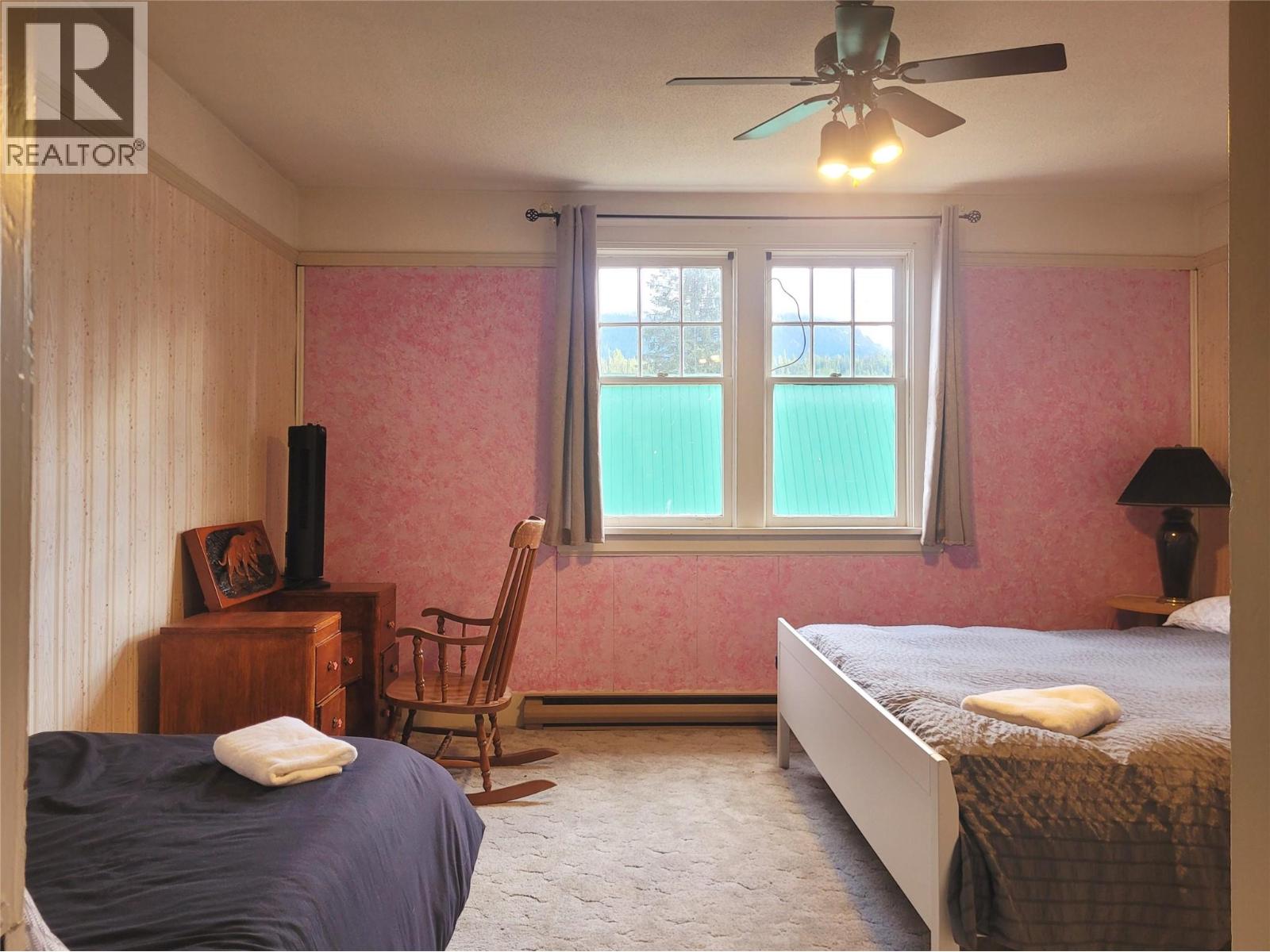 5928 Fourth Avenue, Blue River, British Columbia  V0E 1J0 - Photo 28 - 10369947