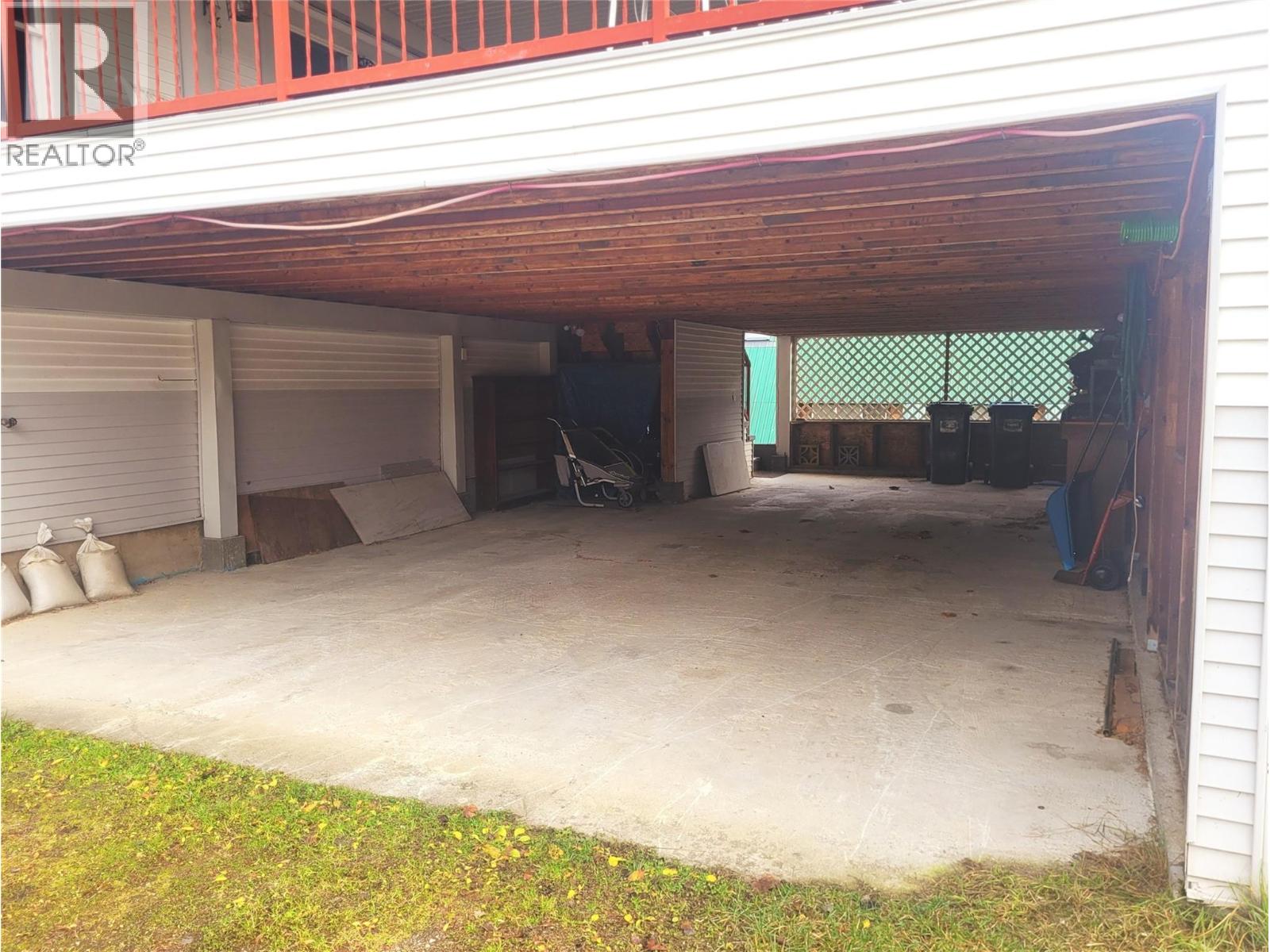 5928 Fourth Avenue, Blue River, British Columbia  V0E 1J0 - Photo 38 - 10369947