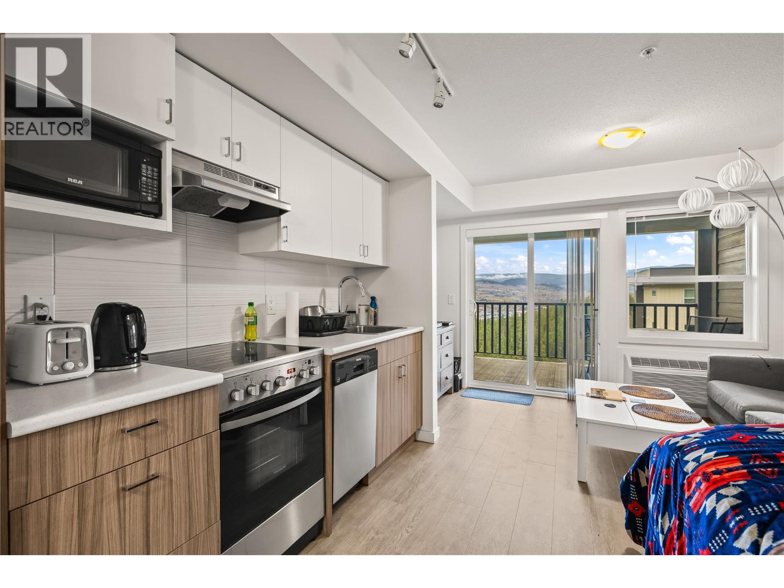 695 Academy Way Unit# 119, Kelowna, British Columbia  V1V 0C7 - Photo 5 - 10369194
