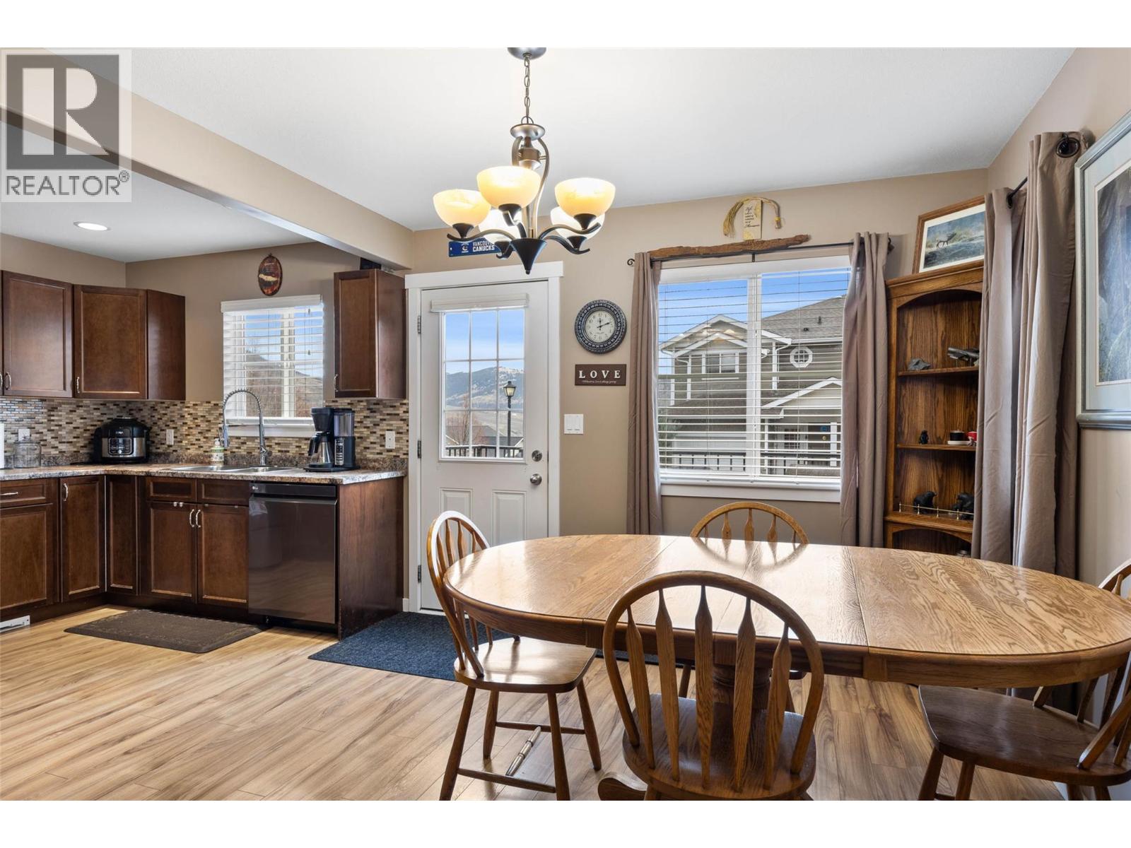 930 Stagecoach Drive Unit# 17, Kamloops, British Columbia  V2B 0A9 - Photo 5 - 10369915