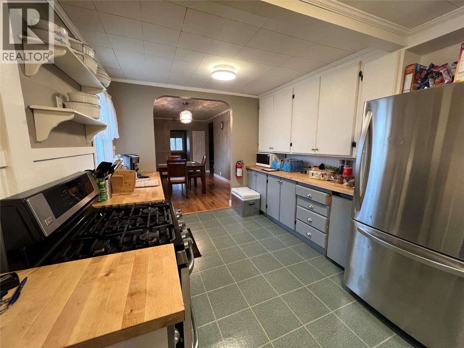 5007 47 Avenue, Pouce Coupe, British Columbia  V0C 2C0 - Photo 3 - 10370006