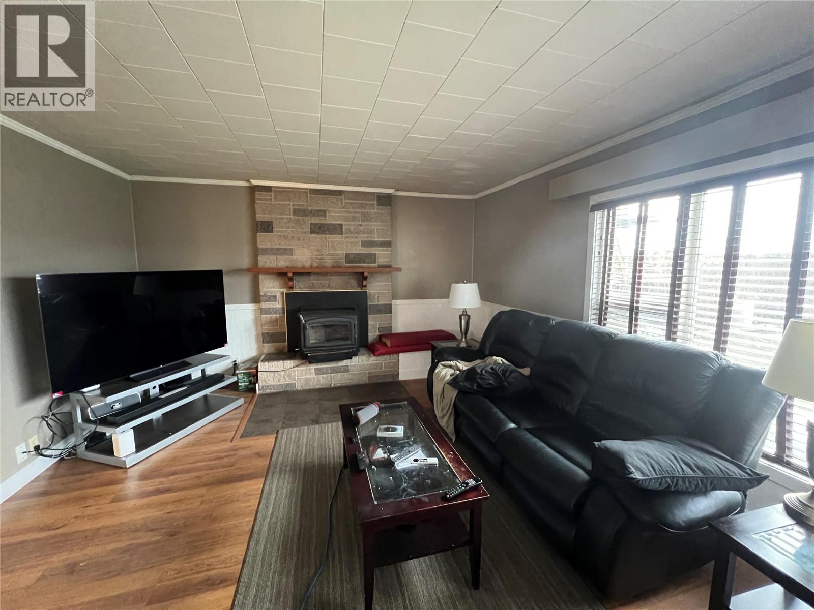 5007 47 Avenue, Pouce Coupe, British Columbia  V0C 2C0 - Photo 5 - 10370006