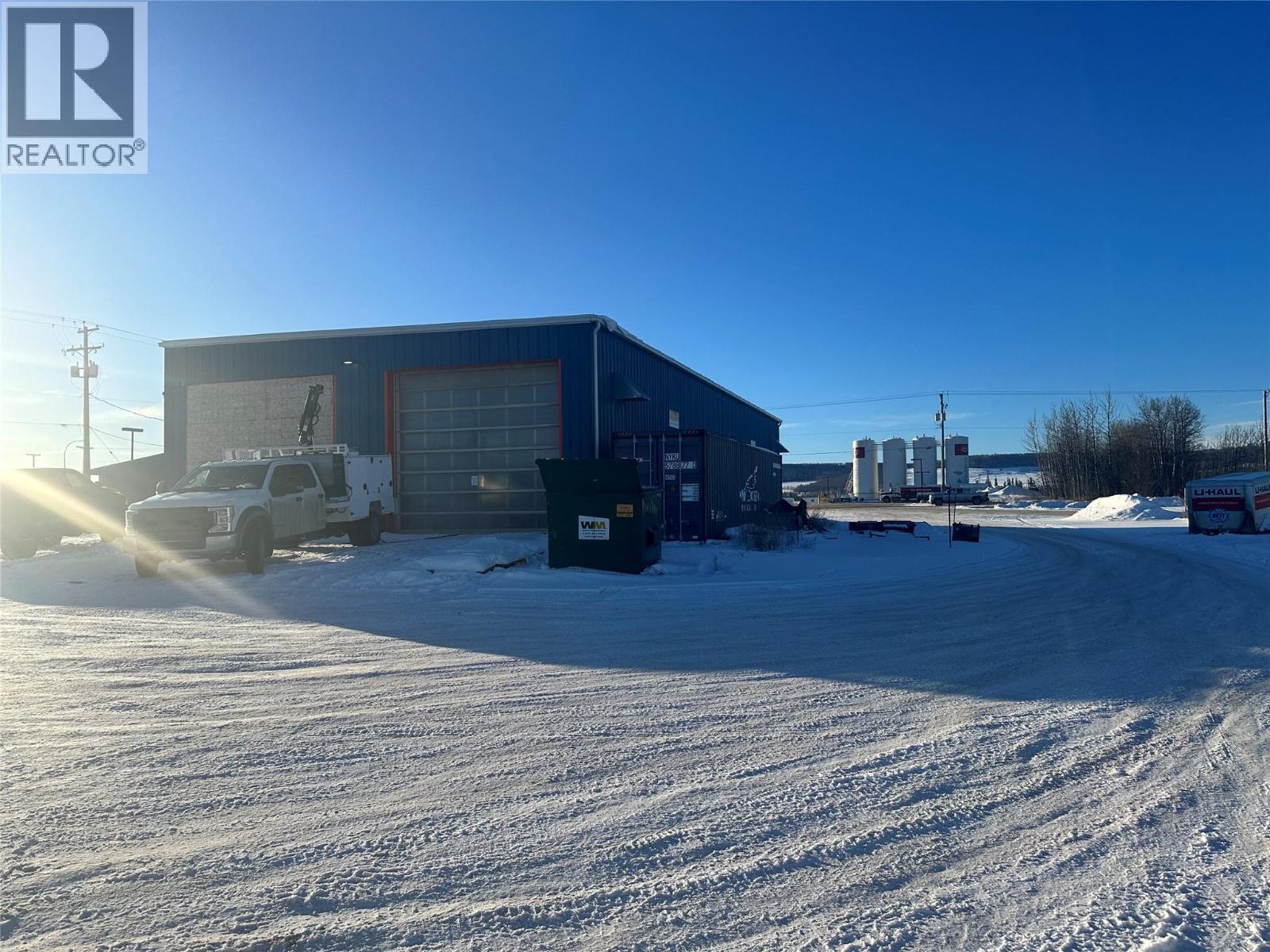 900 Adams Road, Dawson Creek, British Columbia  V1G 0A3 - Photo 2 - 10370007