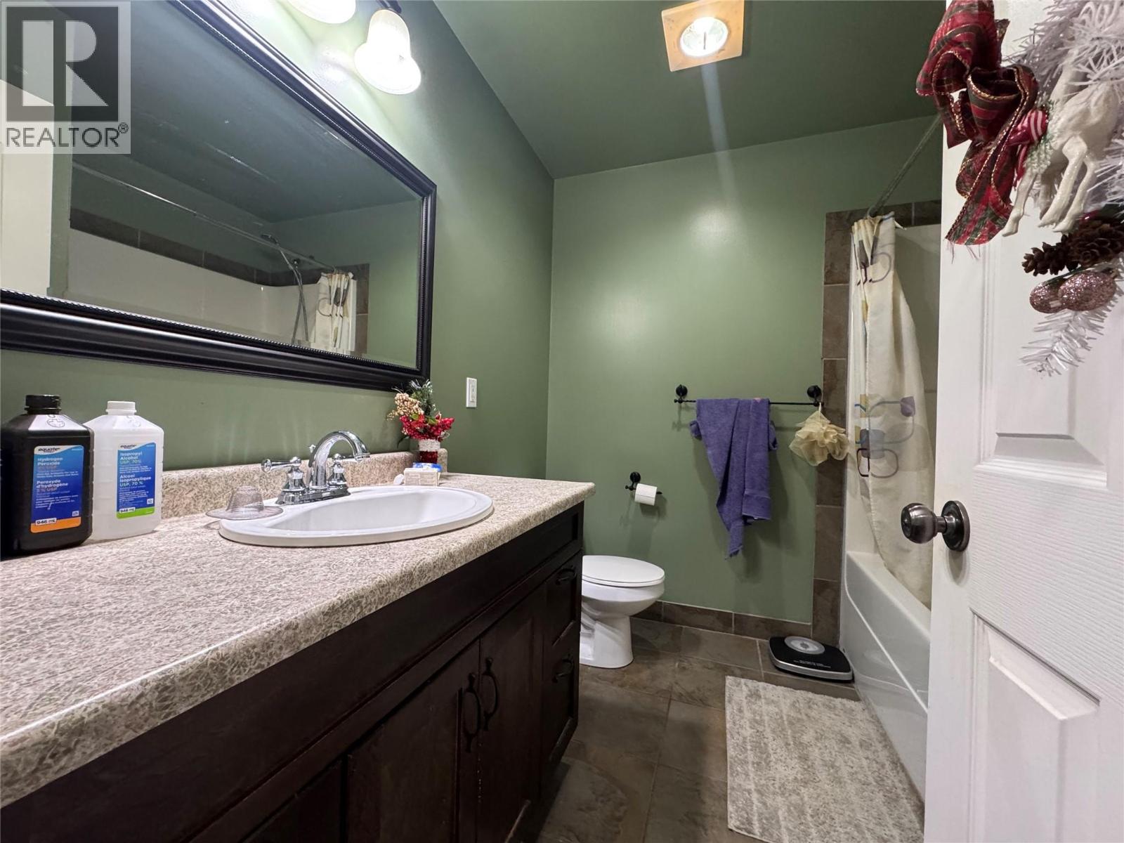 1837 109 Avenue, Dawson Creek, British Columbia  V1G 2V6 - Photo 11 - 10370016