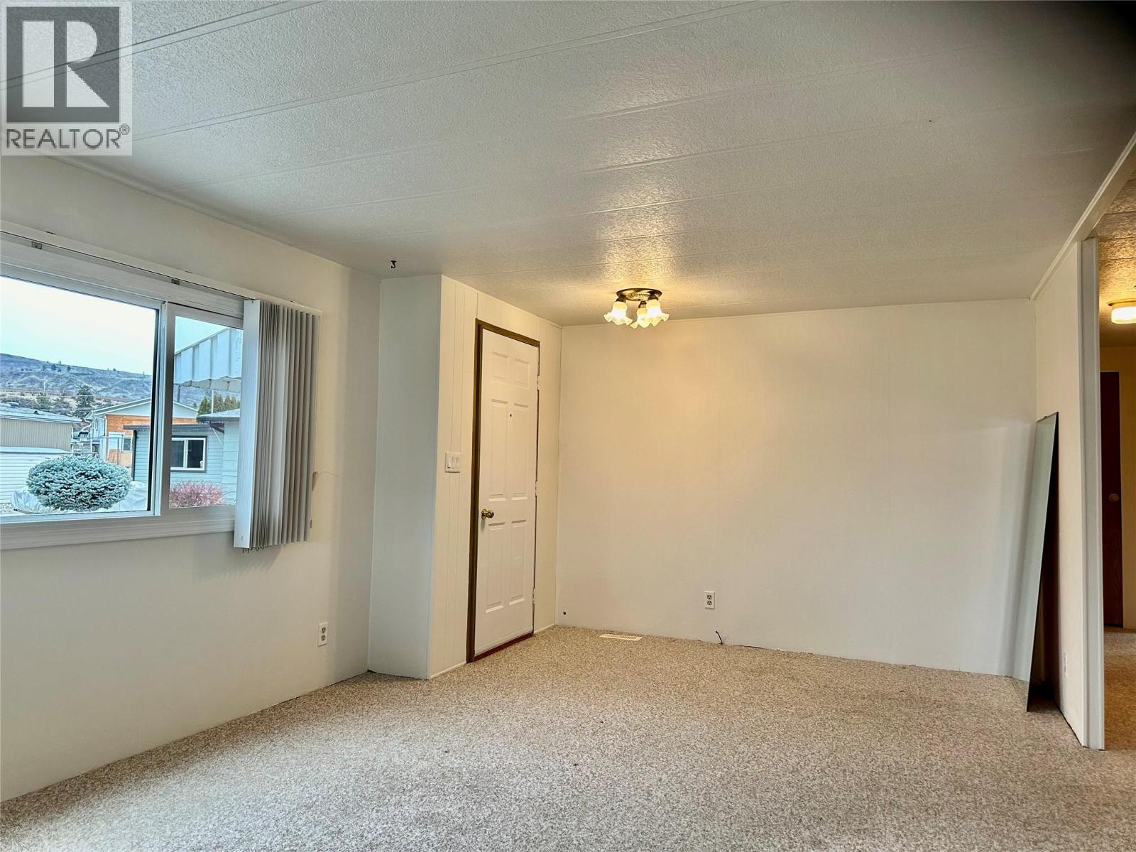 6601 Tucelnuit Drive Unit# 41, Oliver, British Columbia  V0H 1T3 - Photo 6 - 10369967