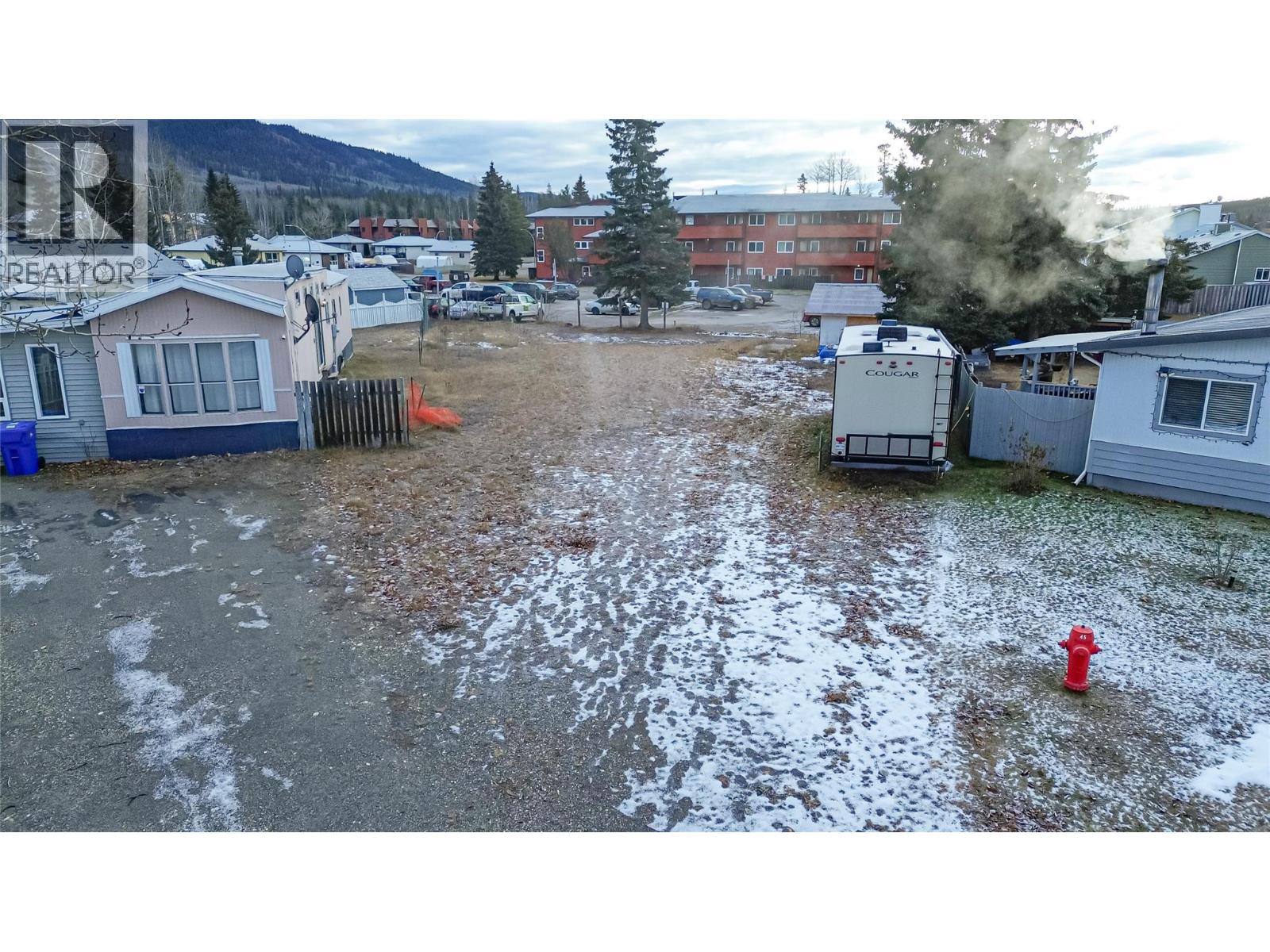 32 Aspen Place, Tumbler Ridge, British Columbia  V0C 2W0 - Photo 4 - 10370024