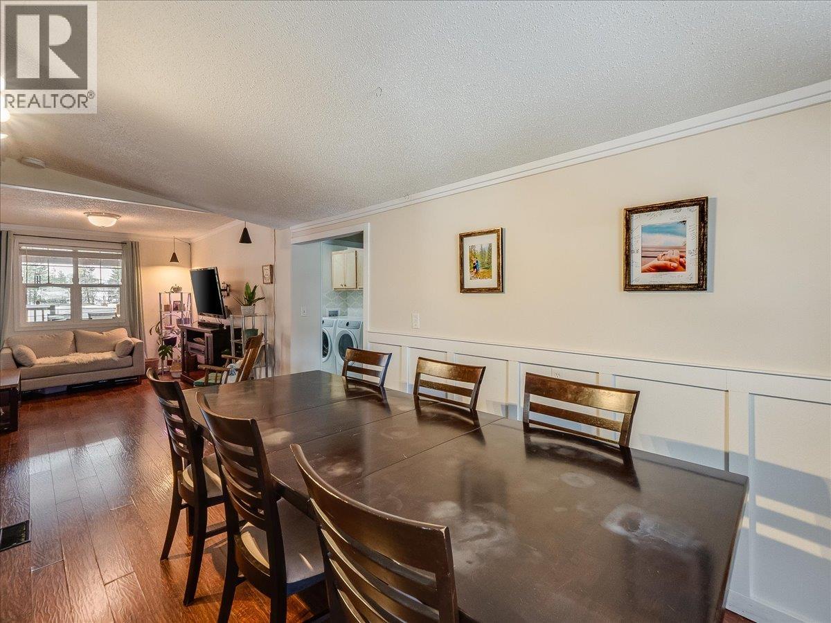 613 11th Avenue, Castlegar, British Columbia  V1N 1J7 - Photo 33 - 10369959