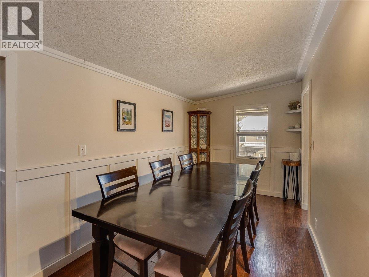 613 11th Avenue, Castlegar, British Columbia  V1N 1J7 - Photo 37 - 10369959