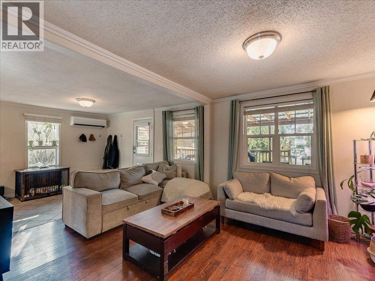 613 11th Avenue, Castlegar, British Columbia  V1N 1J7 - Photo 39 - 10369959