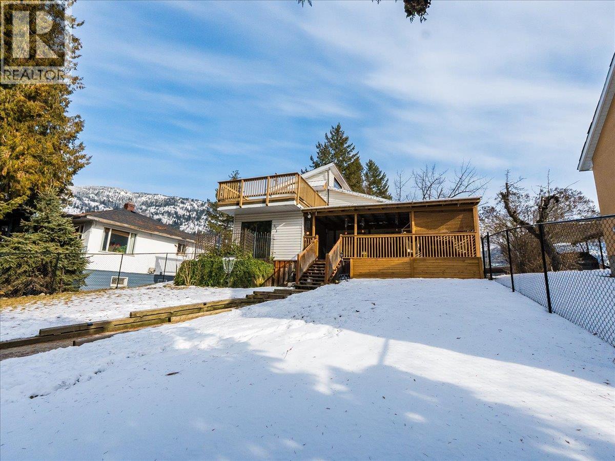 613 11th Avenue, Castlegar, British Columbia  V1N 1J7 - Photo 53 - 10369959