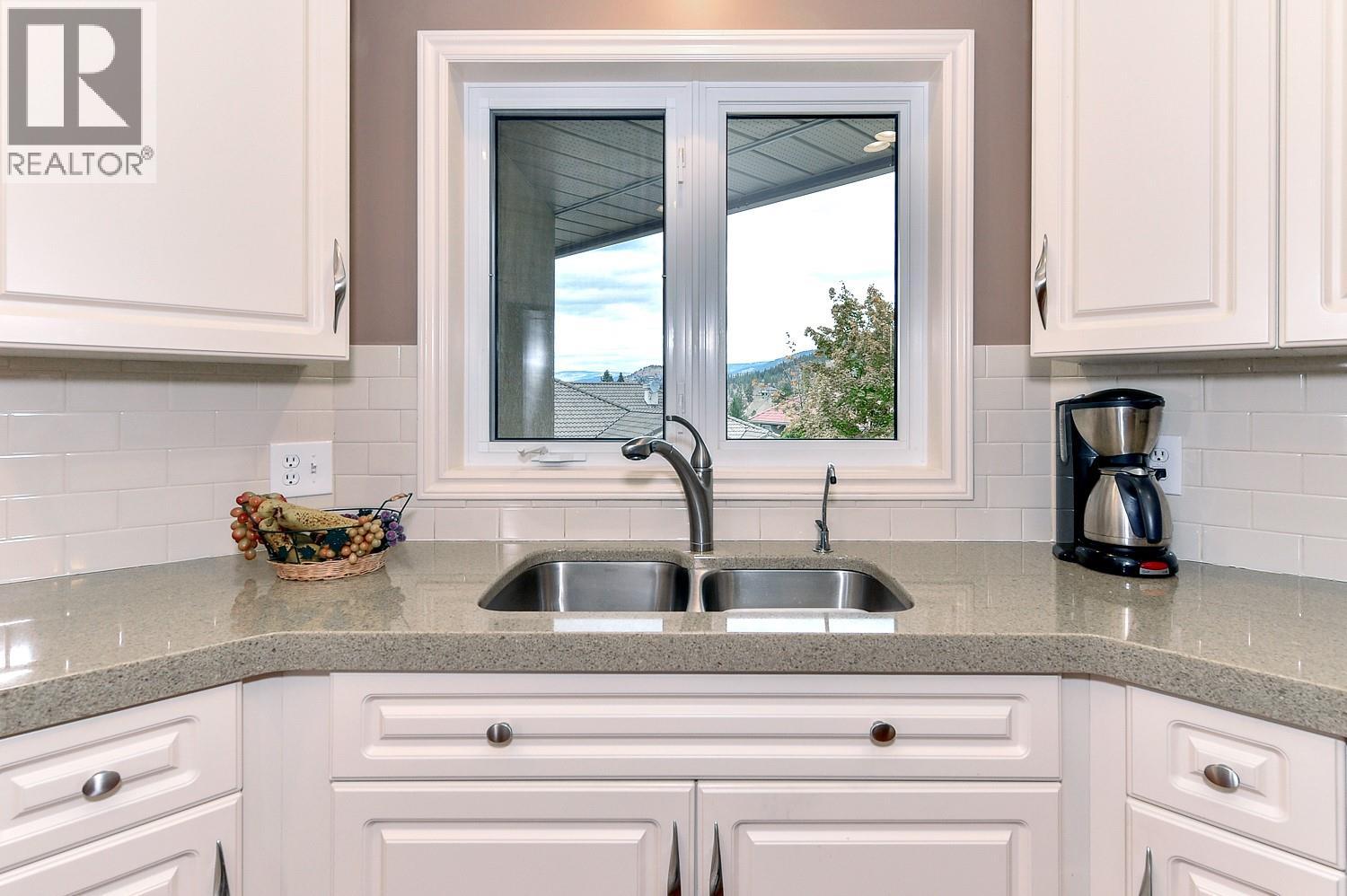 4400 Gallaghers Drive E Unit# 14, Kelowna, British Columbia  V1W 3Z8 - Photo 13 - 10370046