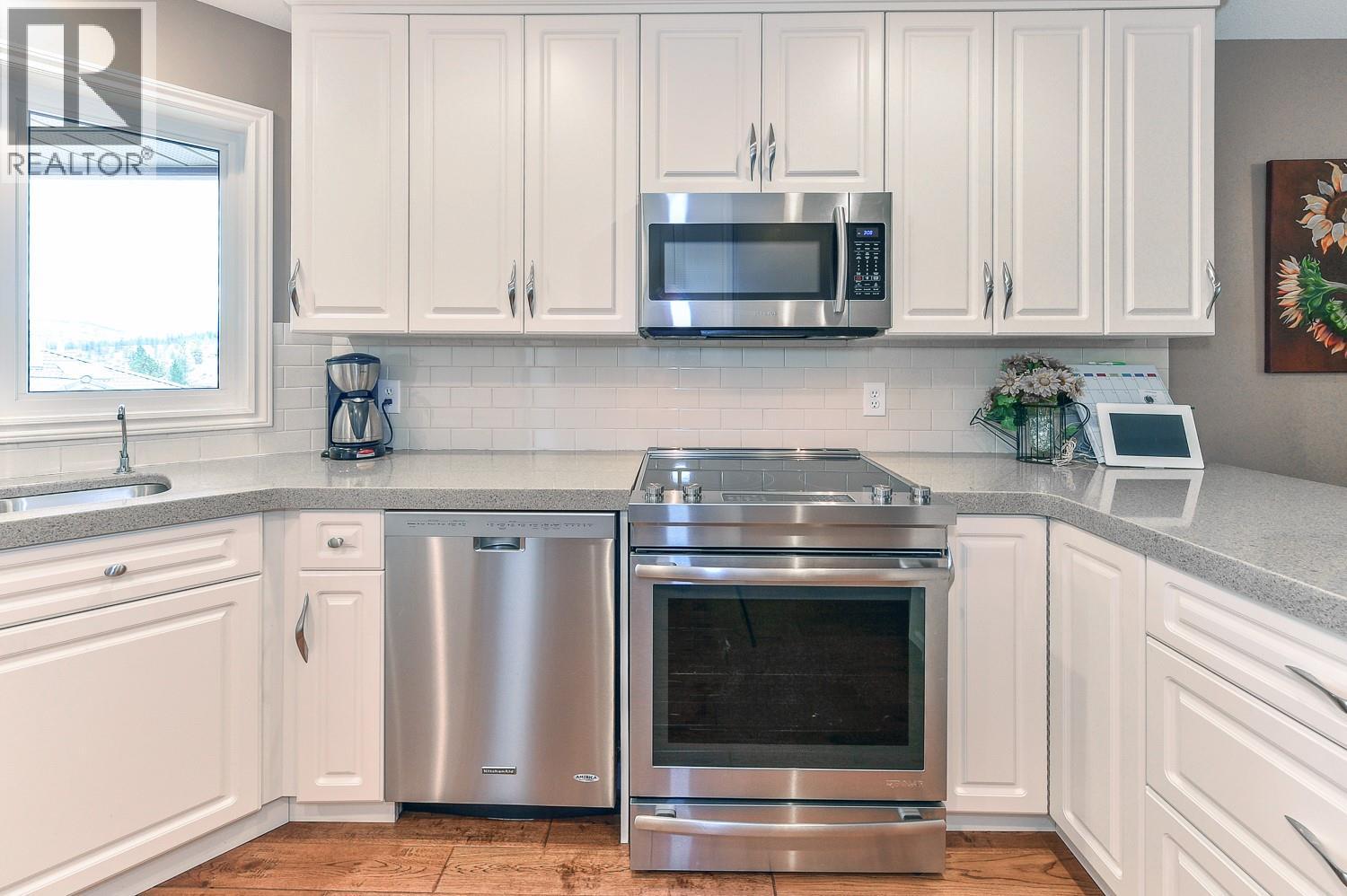 4400 Gallaghers Drive E Unit# 14, Kelowna, British Columbia  V1W 3Z8 - Photo 14 - 10370046