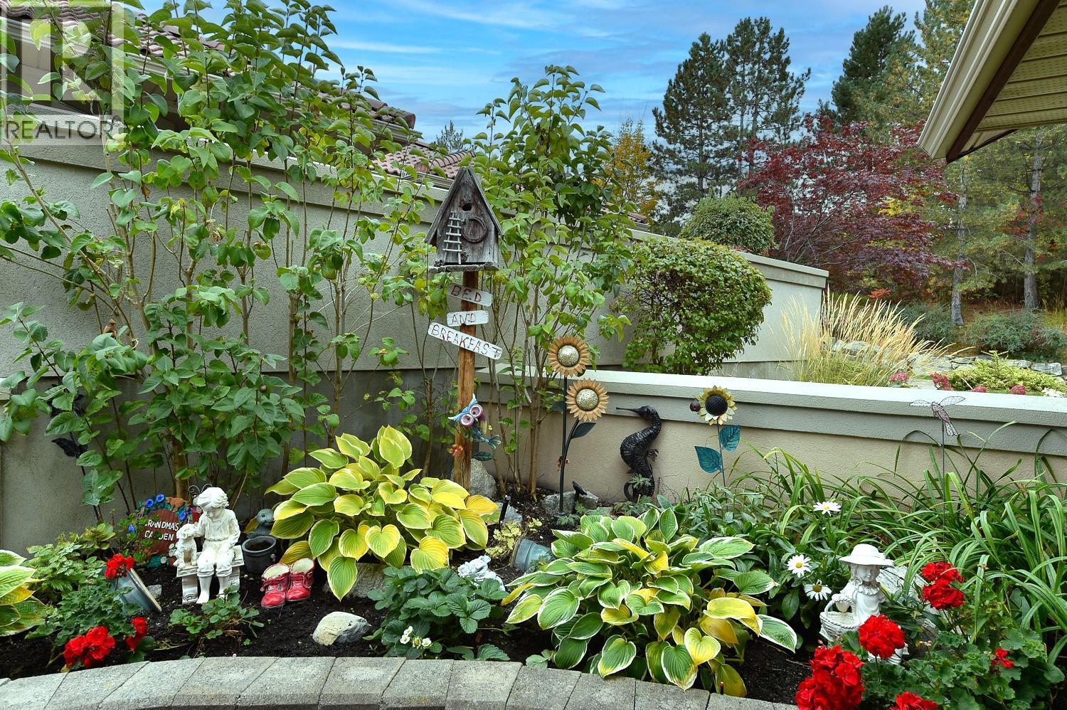4400 Gallaghers Drive E Unit# 14, Kelowna, British Columbia  V1W 3Z8 - Photo 3 - 10370046