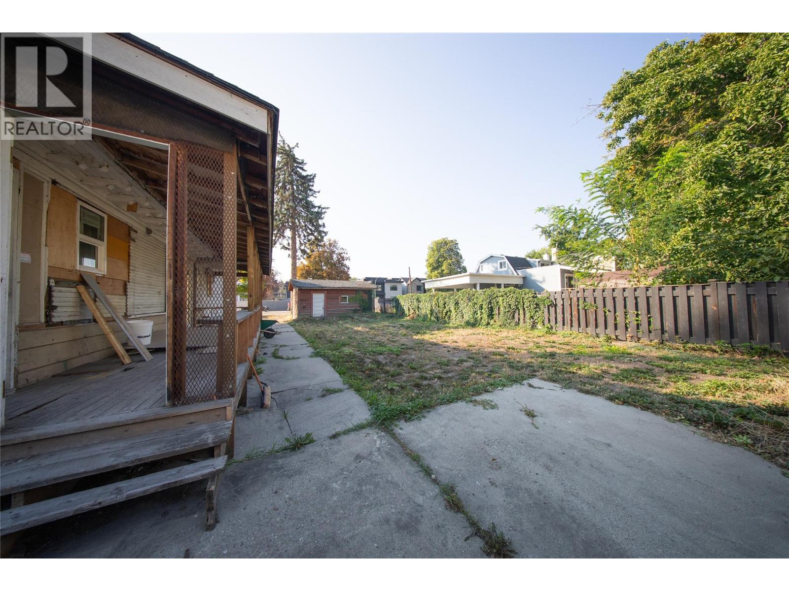 2340 Pandosy Street, Kelowna, British Columbia  V1Y 1T3 - Photo 22 - 10370047