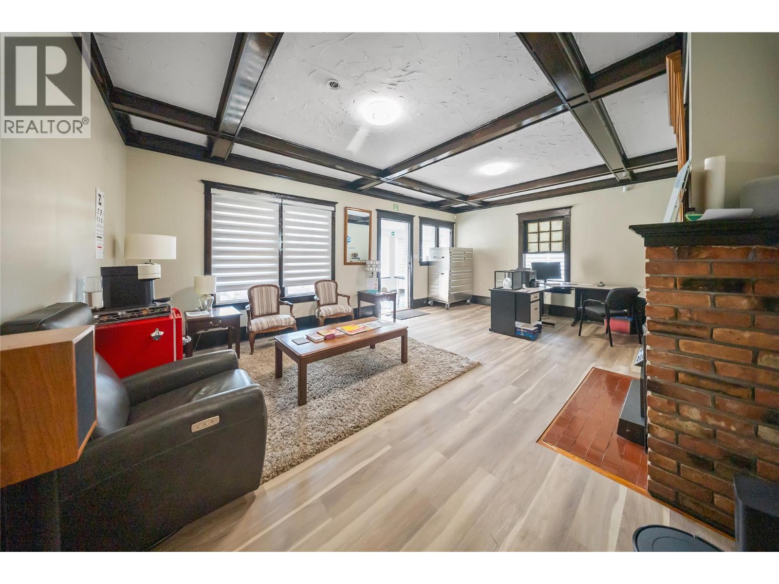 2340 Pandosy Street, Kelowna, British Columbia  V1Y 1T3 - Photo 6 - 10370047