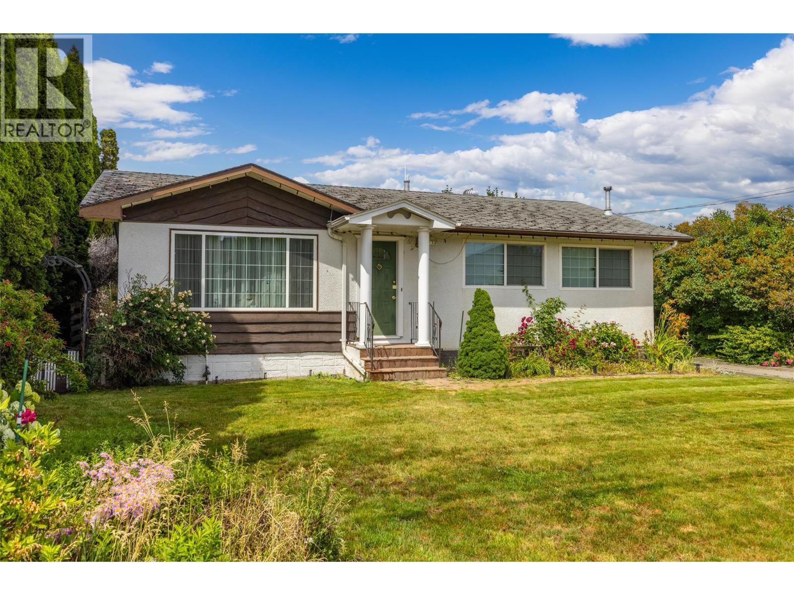 2436 Apollo Road, West Kelowna, British Columbia  V4T 1P7 - Photo 4 - 10369979