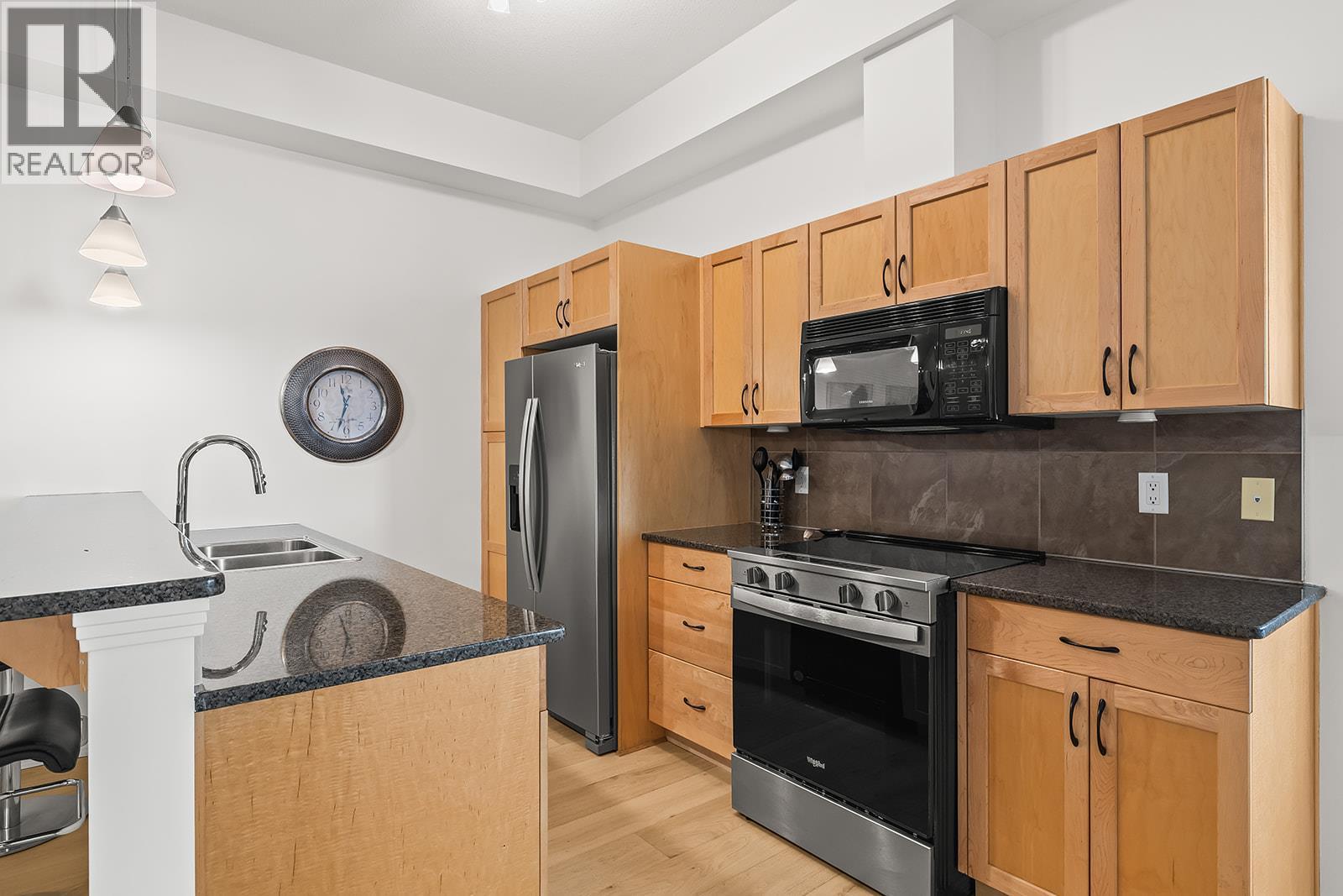1331 Ellis Street Unit# 319, Kelowna, British Columbia  V1Y 1Z9 - Photo 8 - 10370073