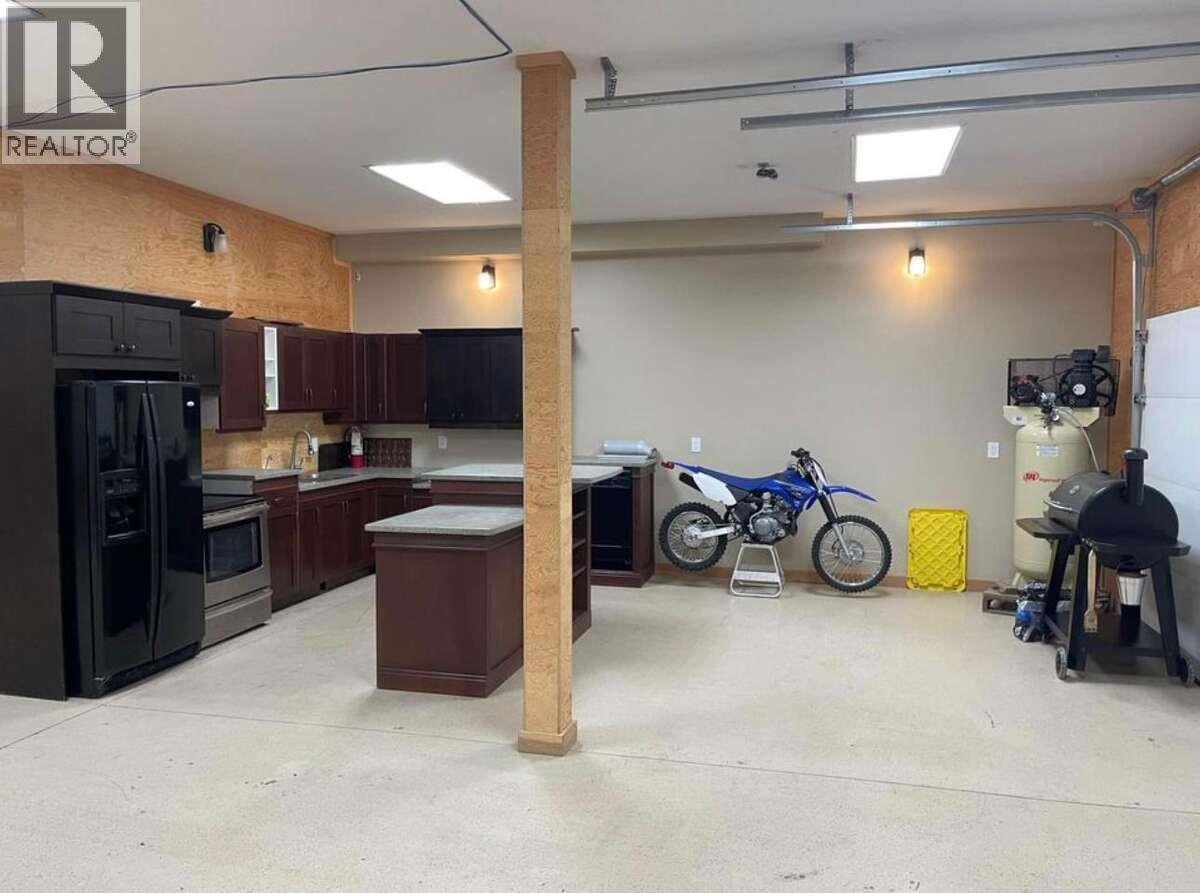 9200 Shale Avenue, Summerland, British Columbia  V0H 1Z2 - Photo 26 - 10370103