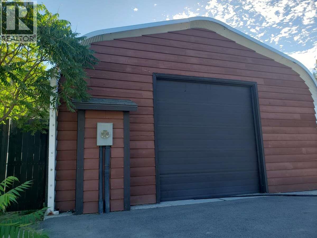 9200 Shale Avenue, Summerland, British Columbia  V0H 1Z2 - Photo 44 - 10370103