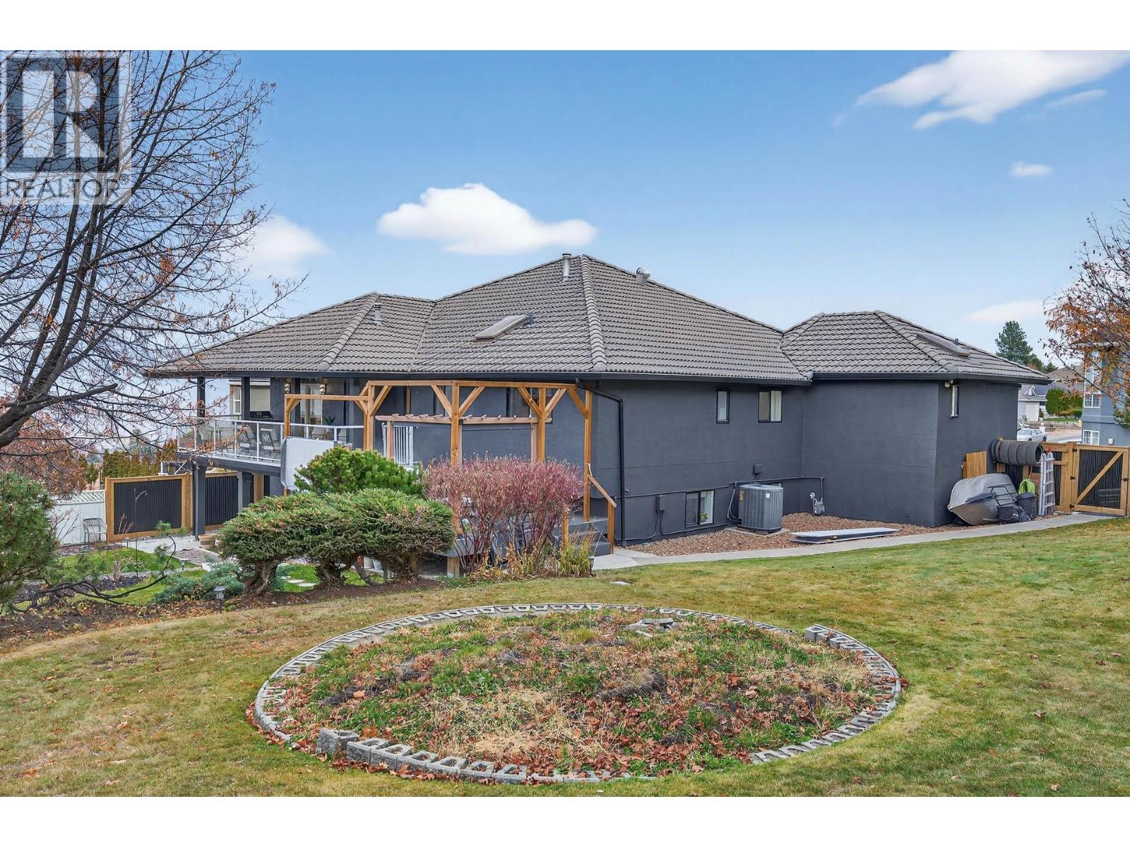 1095 Laurel Place, Kamloops, British Columbia  V1S 1R1 - Photo 41 - 10370119