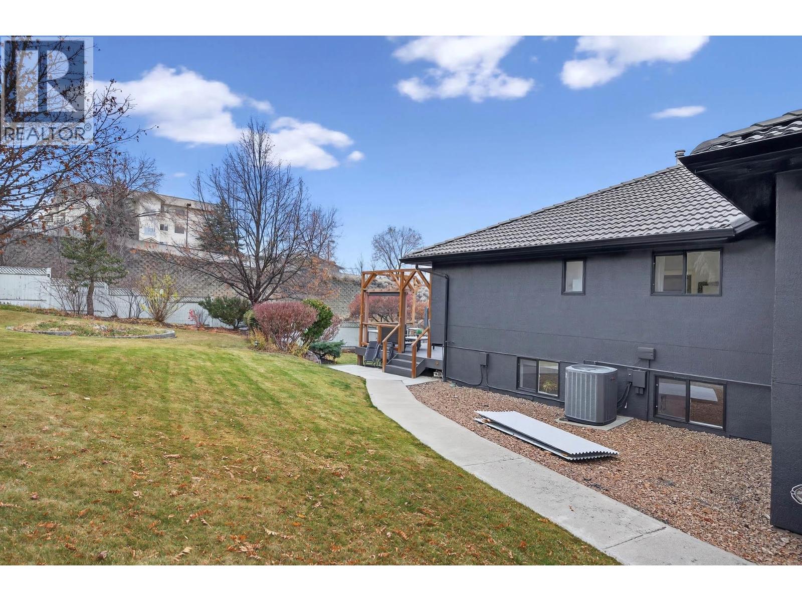 1095 Laurel Place, Kamloops, British Columbia  V1S 1R1 - Photo 47 - 10370119