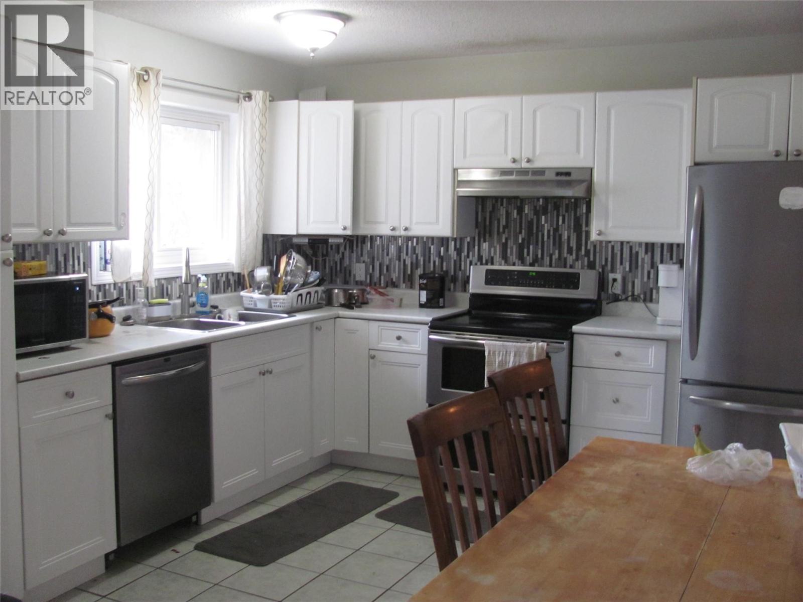 5605 Willow Drive, Vernon, British Columbia  V1T 7W3 - Photo 24 - 10370041