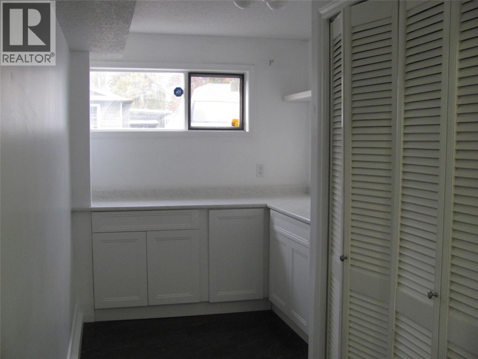 5605 Willow Drive, Vernon, British Columbia  V1T 7W3 - Photo 3 - 10370041