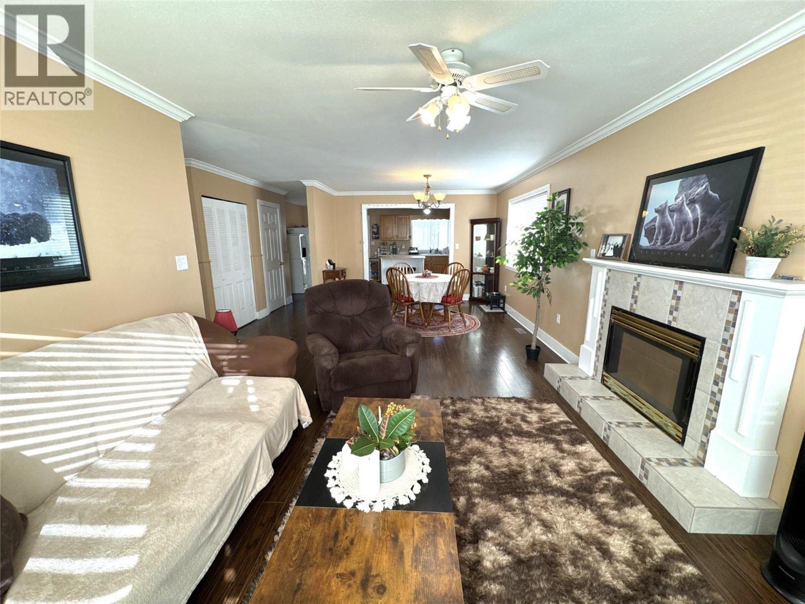 2313 Clapperton Avenue, Merritt, British Columbia  V1K 1B8 - Photo 4 - 10369875