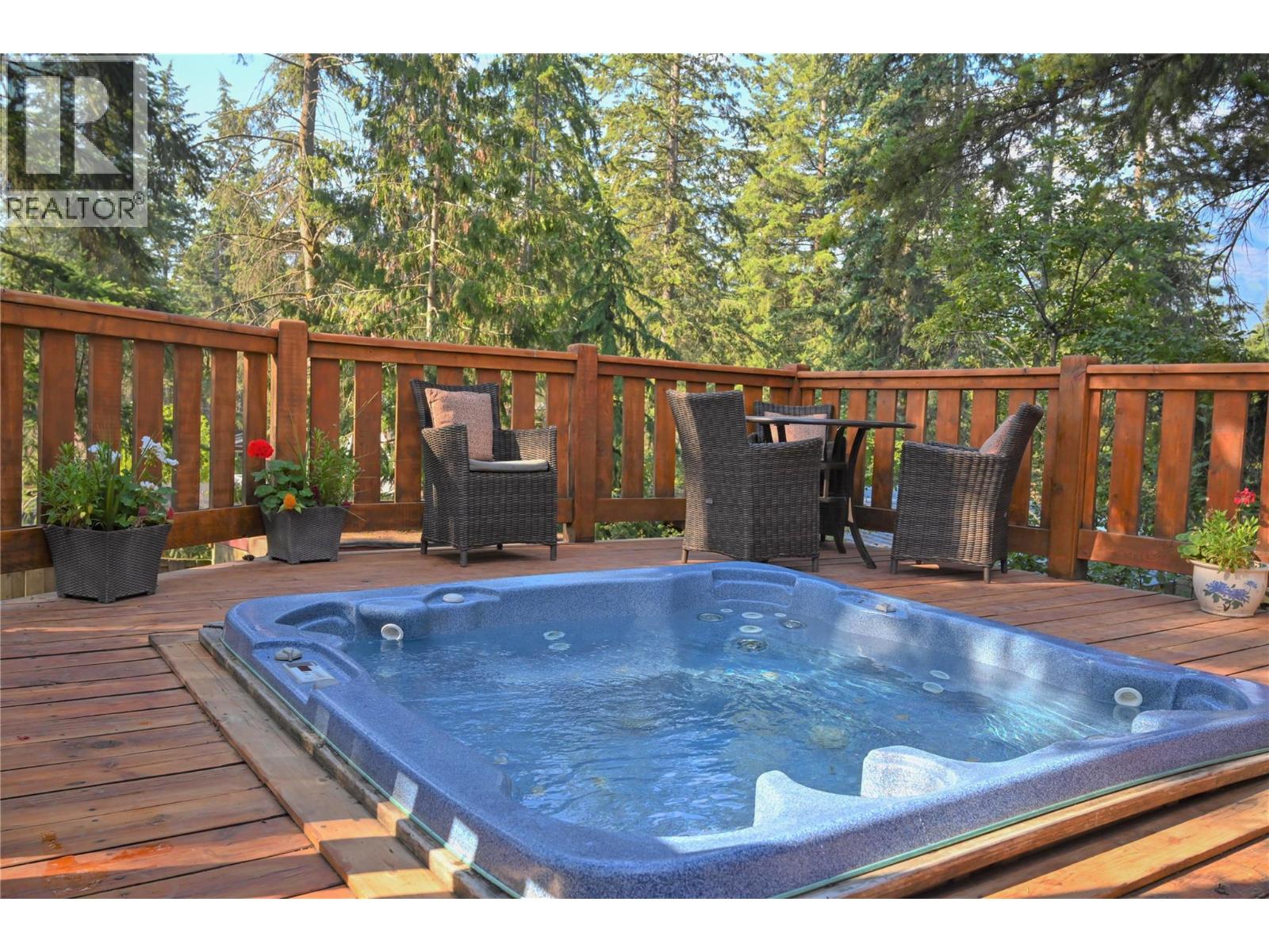 1306 Selkirk Drive, Golden, British Columbia  V0A 1H6 - Photo 20 - 10370134