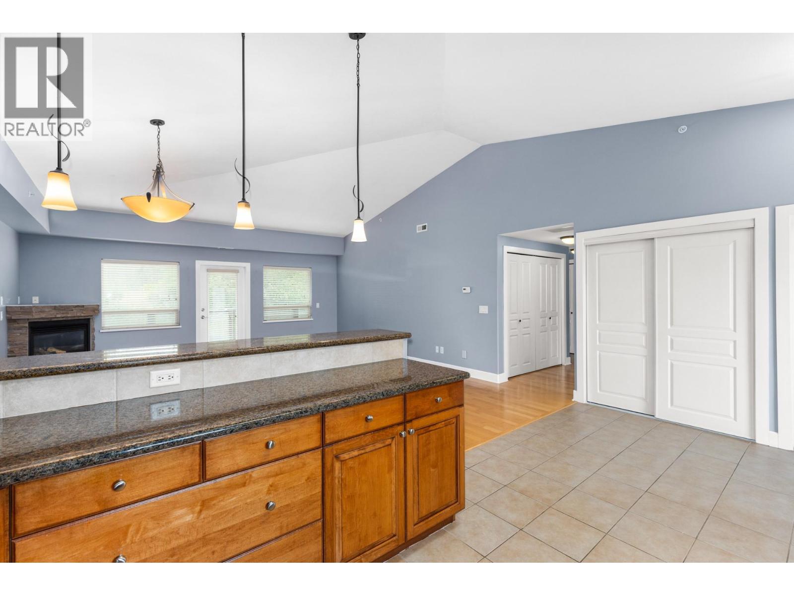 3996 Beach Avenue Unit# 335, Peachland, British Columbia  V0H 1X5 - Photo 11 - 10369911