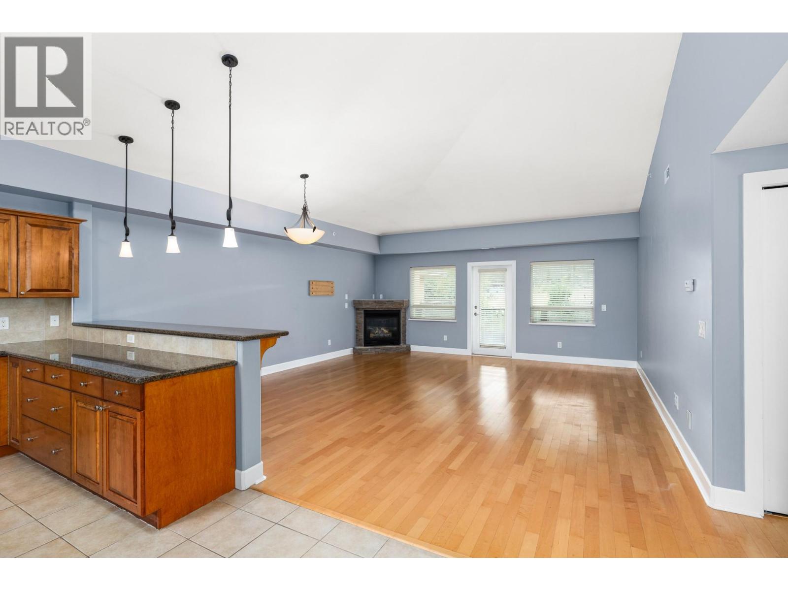 3996 Beach Avenue Unit# 335, Peachland, British Columbia  V0H 1X5 - Photo 12 - 10369911