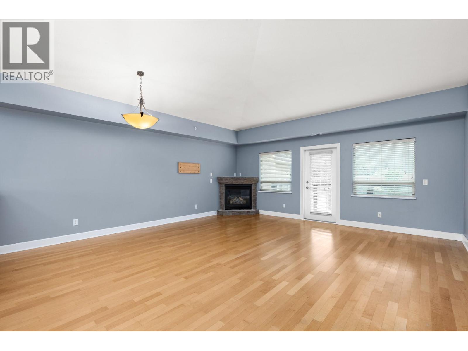 3996 Beach Avenue Unit# 335, Peachland, British Columbia  V0H 1X5 - Photo 13 - 10369911