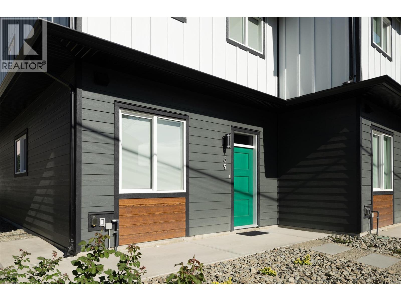 159 Chestnut Avenue, Kamloops, British Columbia  V2B 1L3 - Photo 2 - 10370030