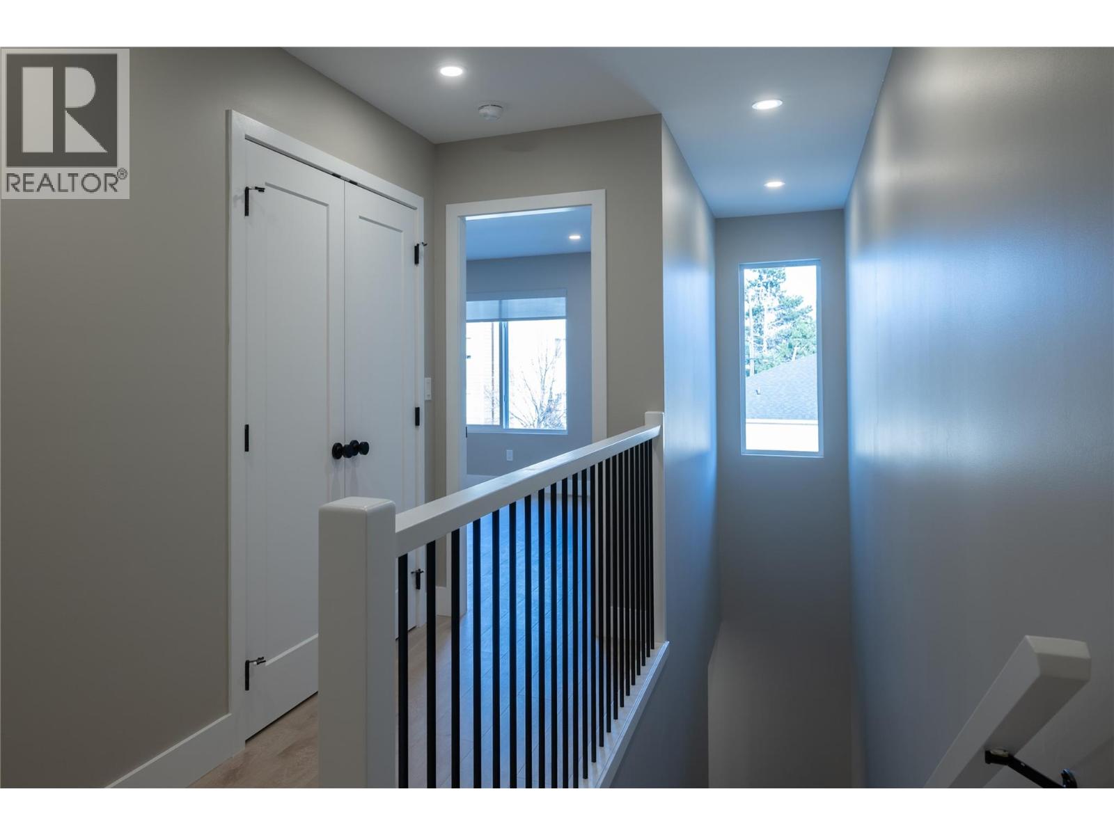 159 Chestnut Avenue, Kamloops, British Columbia  V2B 1L3 - Photo 32 - 10370030