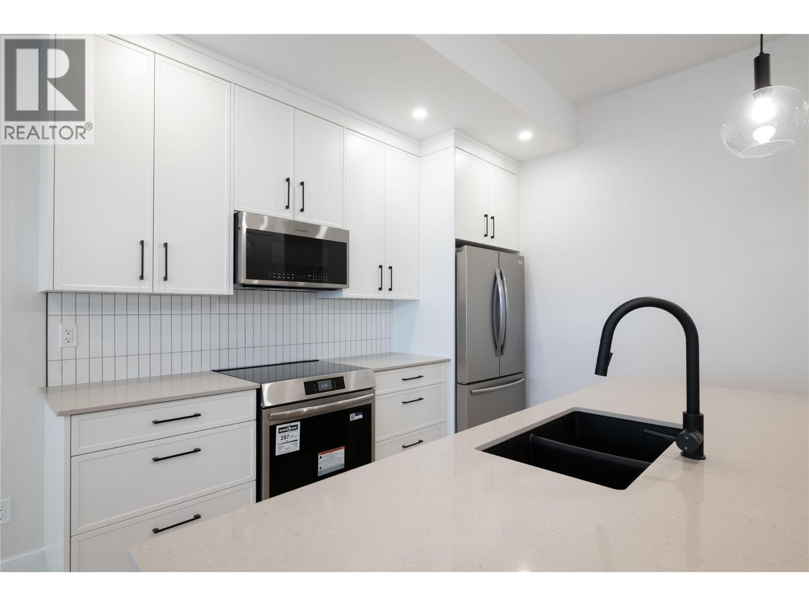 163 Chestnut Avenue, Kamloops, British Columbia  V2B 1L3 - Photo 11 - 10370033