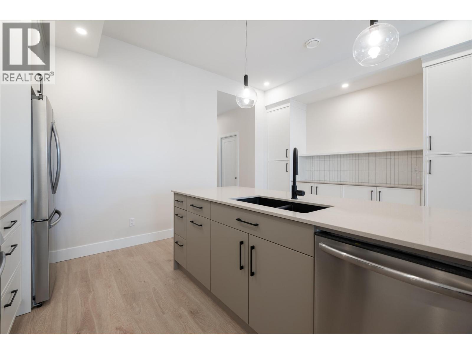 163 Chestnut Avenue, Kamloops, British Columbia  V2B 1L3 - Photo 12 - 10370033