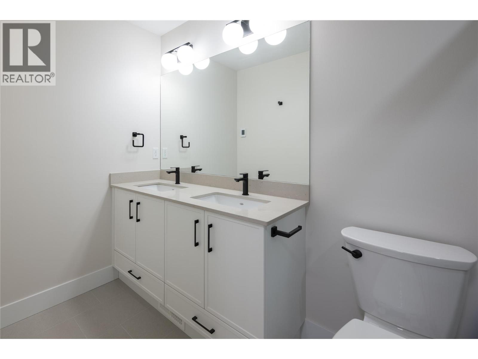 163 Chestnut Avenue, Kamloops, British Columbia  V2B 1L3 - Photo 23 - 10370033