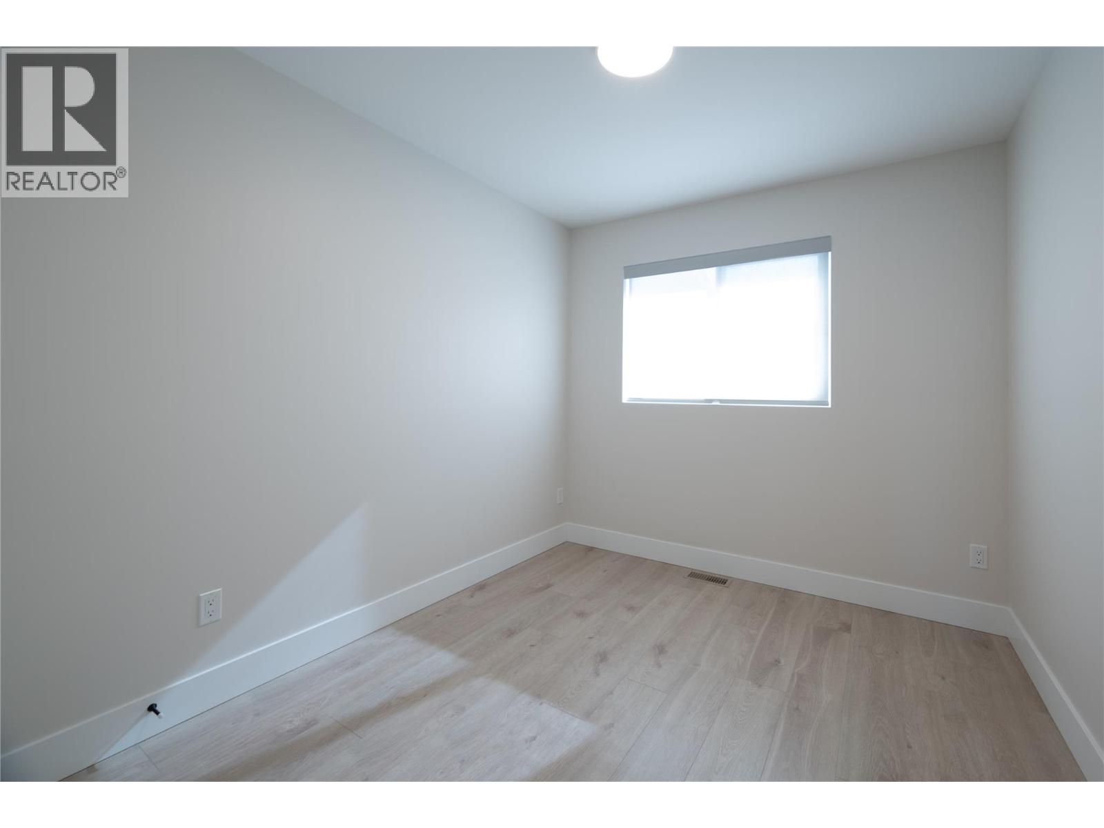 163 Chestnut Avenue, Kamloops, British Columbia  V2B 1L3 - Photo 37 - 10370033