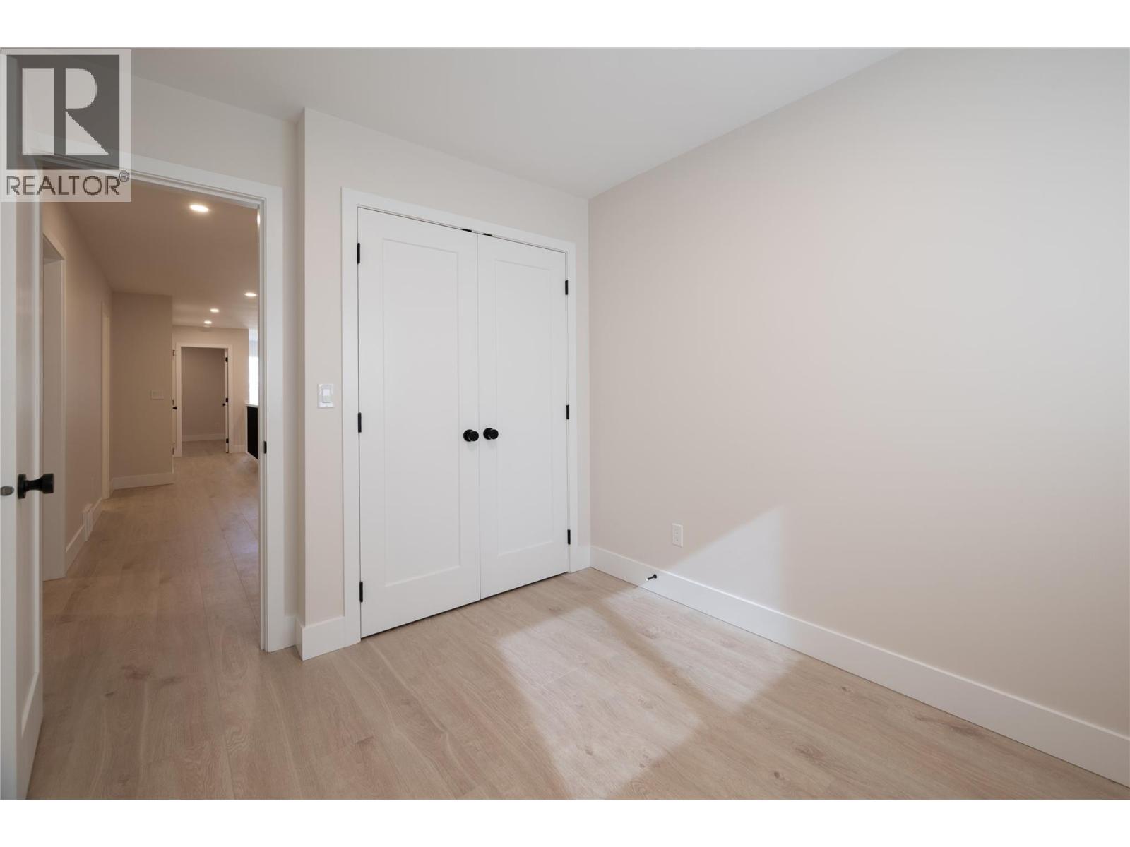 163 Chestnut Avenue, Kamloops, British Columbia  V2B 1L3 - Photo 38 - 10370033