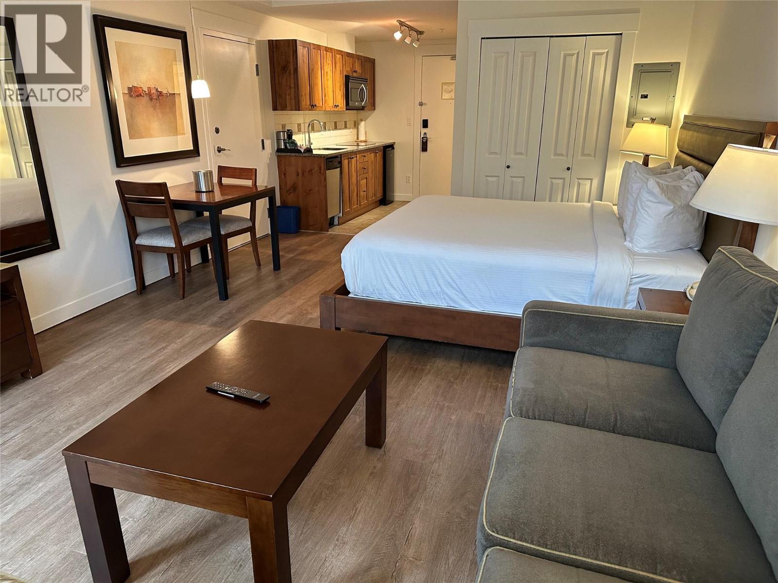 4200 Lakeshore Drive Unit# 108, Osoyoos, British Columbia  V0H 1V6 - Photo 6 - 10370083