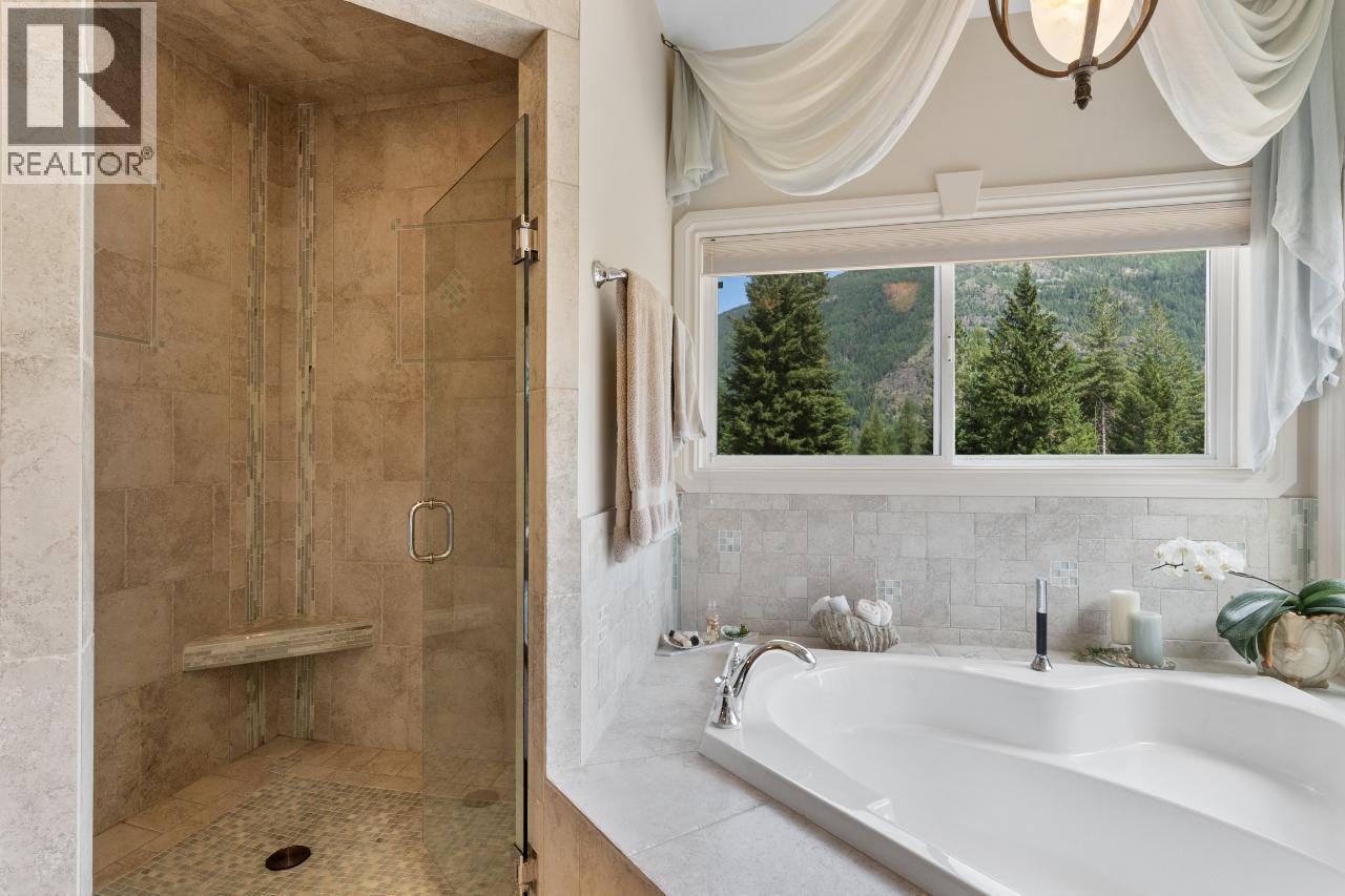 1480 Nighthawk Drive, Castlegar, British Columbia  V1N 4S2 - Photo 37 - 10370188