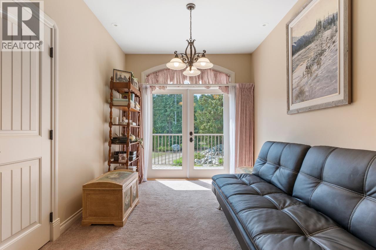 1480 Nighthawk Drive, Castlegar, British Columbia  V1N 4S2 - Photo 49 - 10370188