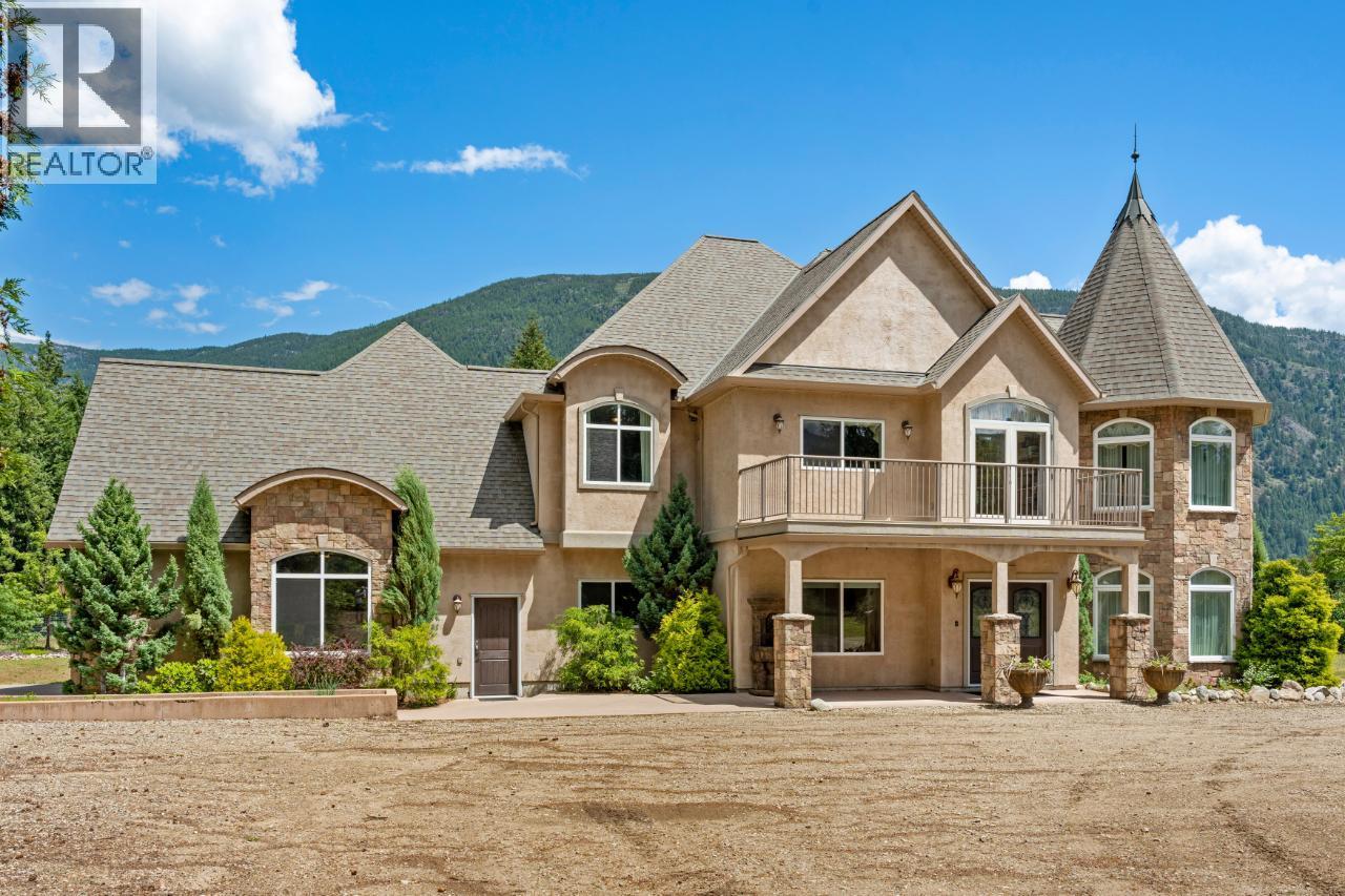 1480 Nighthawk Drive, Castlegar, British Columbia  V1N 4S2 - Photo 5 - 10370188