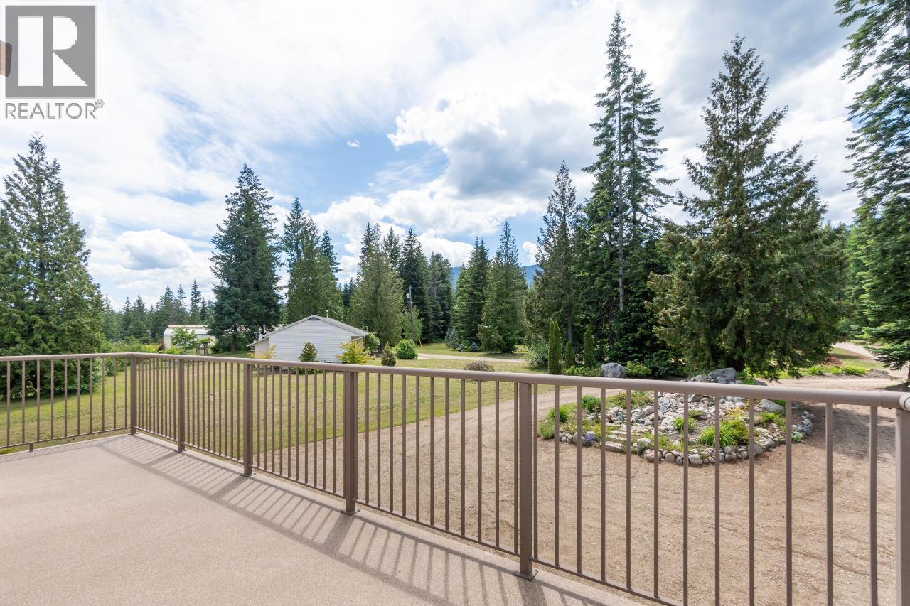 1480 Nighthawk Drive, Castlegar, British Columbia  V1N 4S2 - Photo 51 - 10370188