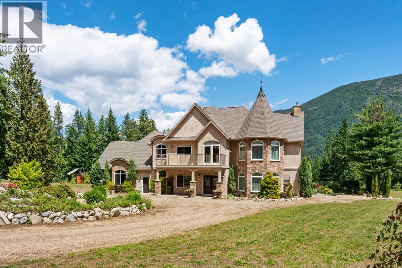 1480 Nighthawk Drive, Castlegar, British Columbia  V1N 4S2 - Photo 79 - 10370188