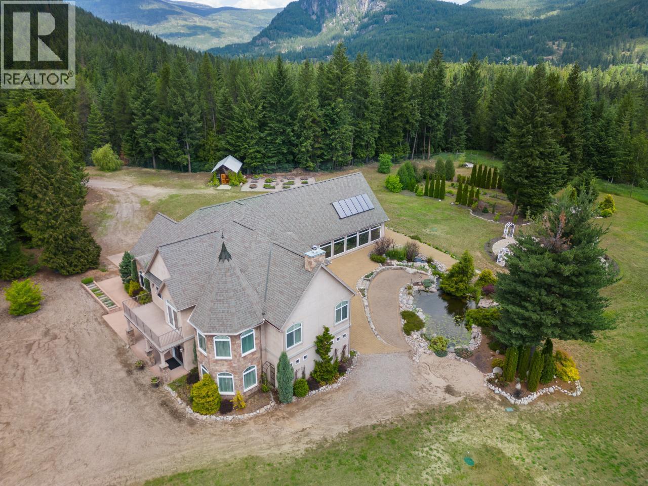1480 Nighthawk Drive, Castlegar, British Columbia  V1N 4S2 - Photo 81 - 10370188