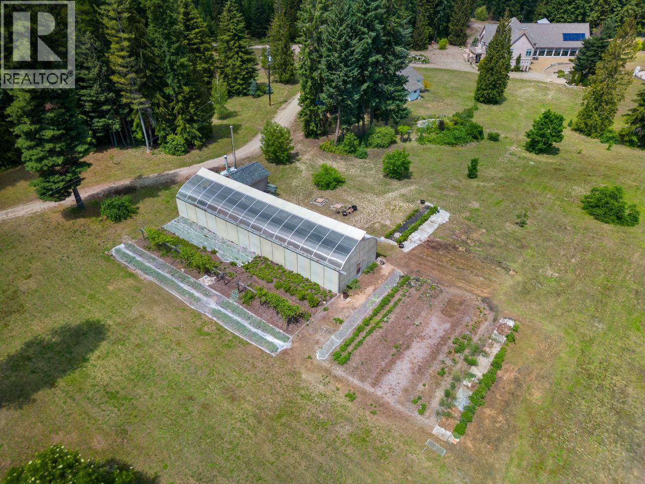 1480 Nighthawk Drive, Castlegar, British Columbia  V1N 4S2 - Photo 95 - 10370188