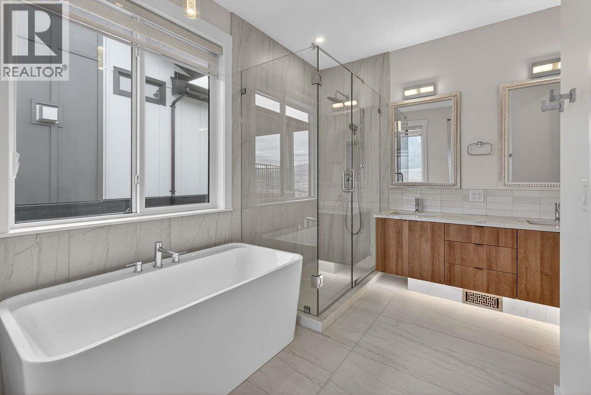 2140 Montenegro Drive, Kelowna, British Columbia  V1P 0B2 - Photo 12 - 10370201