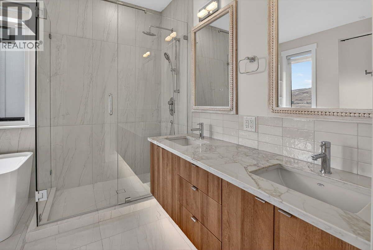 2140 Montenegro Drive, Kelowna, British Columbia  V1P 0B2 - Photo 13 - 10370201